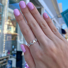 Load image into Gallery viewer, Adjustable Wave Ring - Capeology