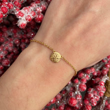 Load image into Gallery viewer, Sand Dollar Bracelet