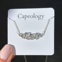 Load image into Gallery viewer, Hydrangea Necklace
