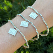 Load image into Gallery viewer, Entering Martha's Vineyard Sign Bracelet