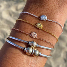 Load image into Gallery viewer, Seashell Bracelet