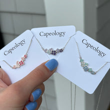 Load image into Gallery viewer, Hydrangea Bloom Necklace