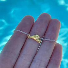 Load image into Gallery viewer, Two-Toned Martha's Vineyard Necklace - Capeology