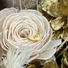 Load image into Gallery viewer, Two-Toned Nantucket Necklace - Capeology