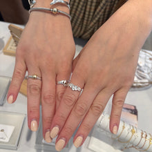 Load image into Gallery viewer, Hydrangea Adjustable Ring