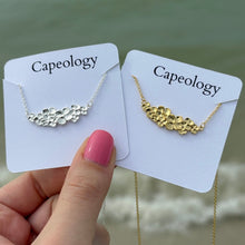 Load image into Gallery viewer, Hydrangea Necklace